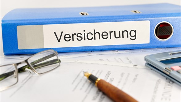 Bild zu Versicherungs-vermittler